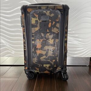 TUMI Tegra-Lite Mac International Carry-On Green Camo (2 available )